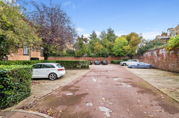 1  bedroom flat to rent in Tinniswood Close, Drayton Park, N5-image 9