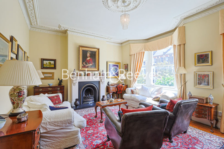 5  bedrooms house to rent in Archibald Road, Tufnell Park, N7-image 8
