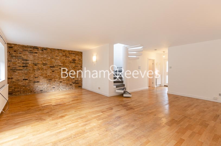 3  bedrooms house to rent in Bellgate Mews, Dartmouth Park, NW5-image 11