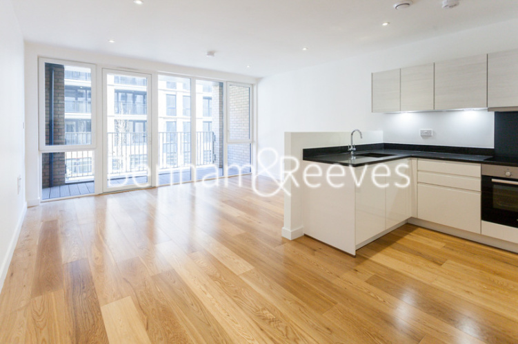 2  bedrooms flat to rent in Holman Drive, Norwood Green, UB2-image 1