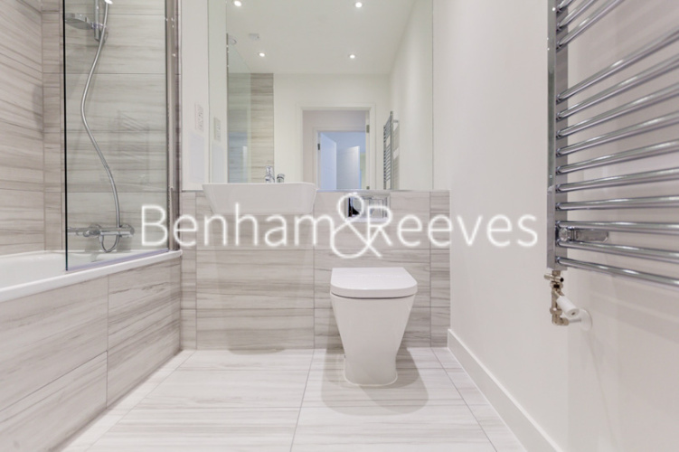 2  bedrooms flat to rent in Holman Drive, Norwood Green, UB2-image 4