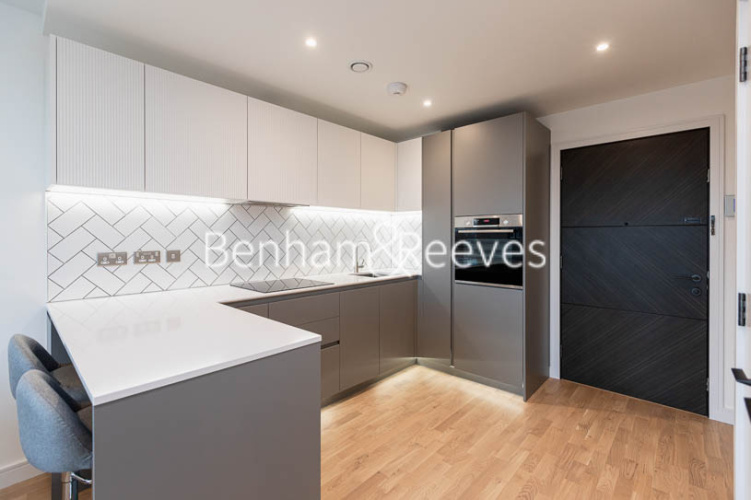 1 bedroom flat to rent in Accolade Avenue, Southall, UB1-image 8