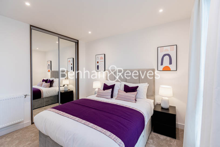 1 bedroom flat to rent in Accolade Avenue, Southall, UB1-image 10