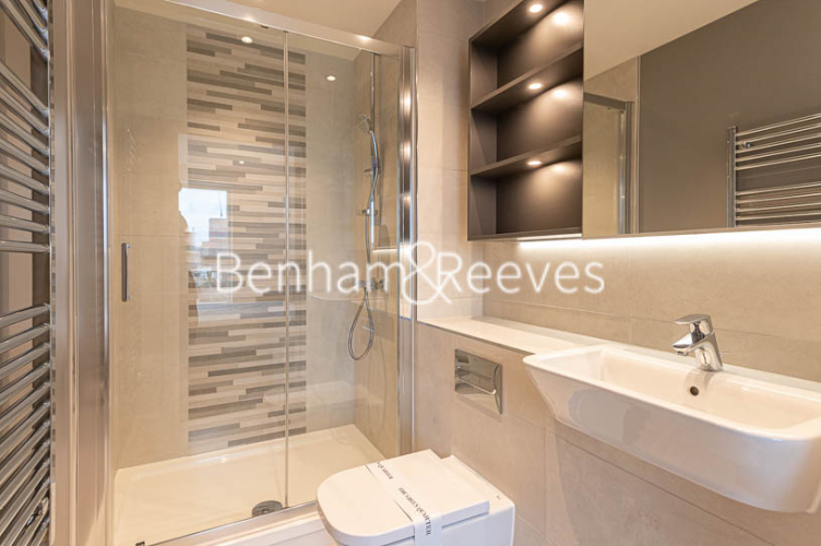 2  bedrooms flat to rent in Accolade Avenue, Southall, UB1-image 12