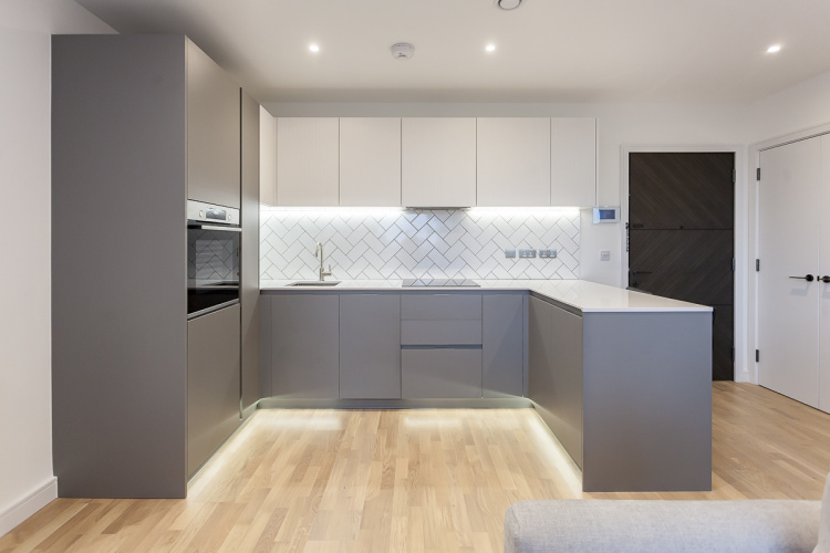 1  bedroom flat to rent in Accolade Avenue, Southhall, UB1-image 2
