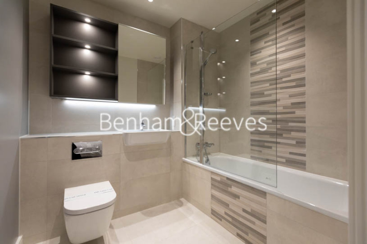 1  bedroom flat to rent in Accolade Avenue, Southall, UB1-image 4