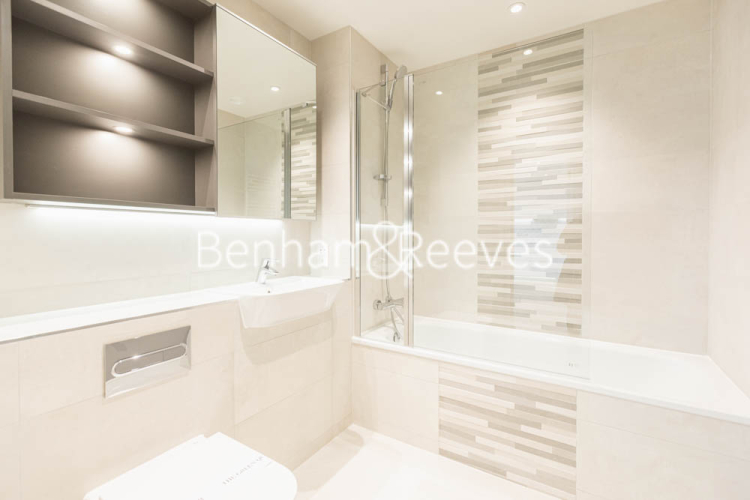 2  bedrooms flat to rent in Greenleaf Walk, Southall, UB1-image 9