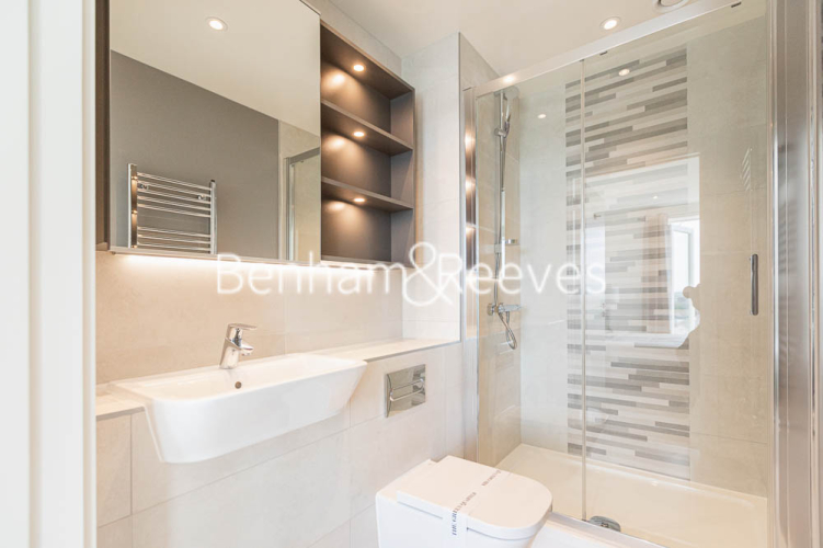 2  bedrooms flat to rent in Accolade Avenue, Southall, UB1-image 9