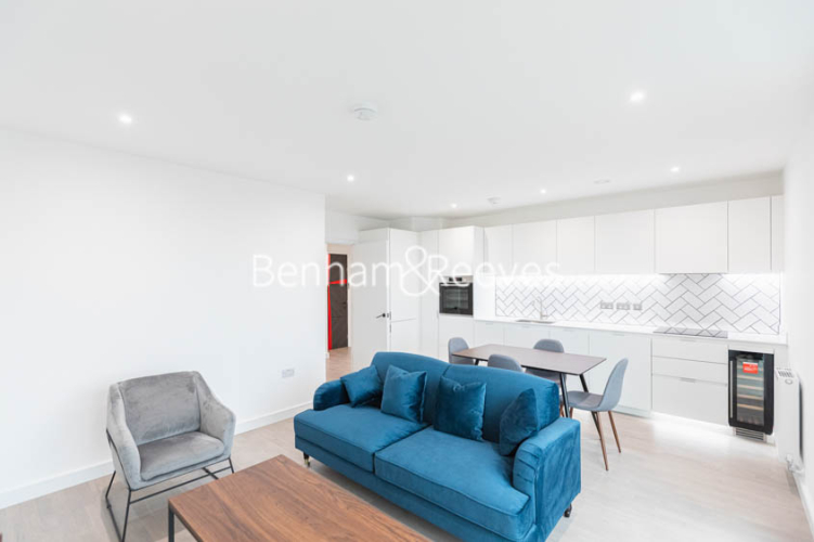 1 bedroom flat to rent in Cedrus Avenue, Southall, UB1-image 8