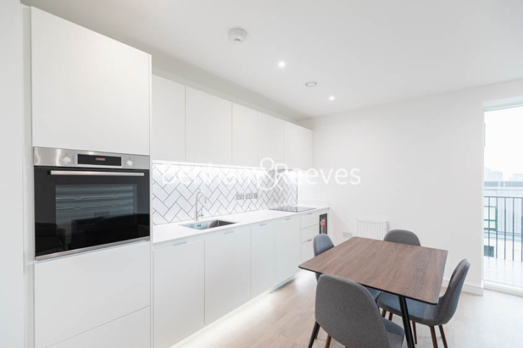 1 bedroom flat to rent in Cedrus Avenue, Southall, UB1-image 9