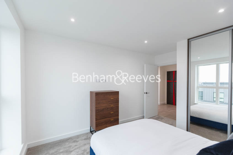 1  bedroom flat to rent in Cedrus Avenue, Southall, UB1-image 10