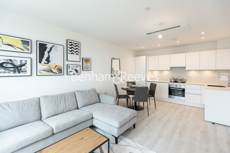 2  bedrooms flat to rent in Carnation Gardens, Hayes, UB3-image 10
