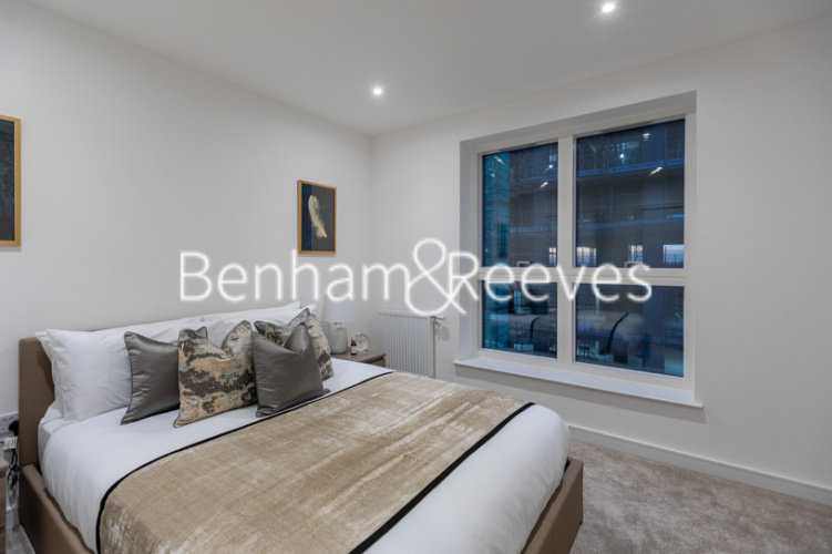 2  bedrooms flat to rent in Sibley House, Cedrus Avenue, UB1-image 4