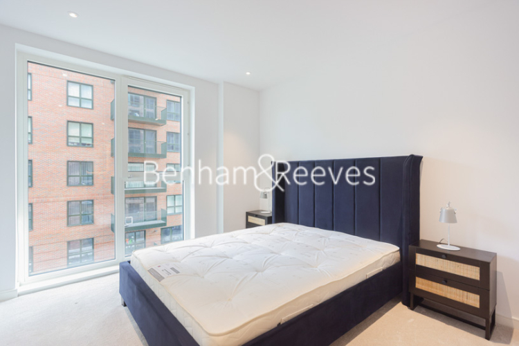 2  bedrooms flat to rent in Cedrus Avenue, Southall, UB1-image 3