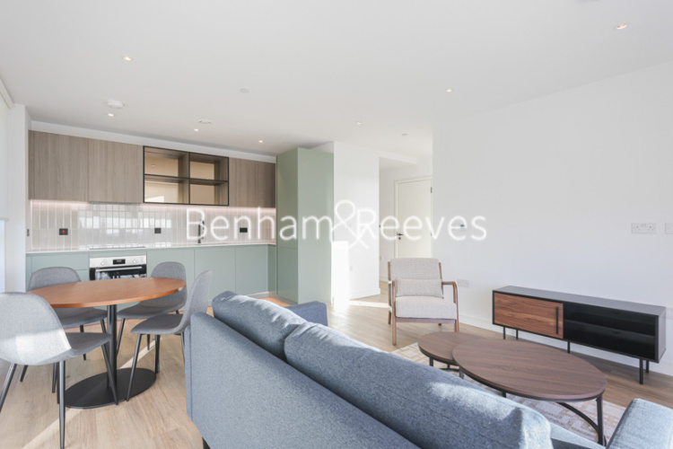 2  bedrooms flat to rent in Cedrus Avenue, Southall, UB1-image 21