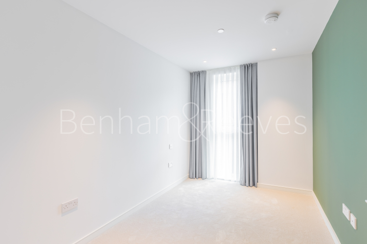 2 bedrooms flat to rent in Cedrus Avenue, Southall, UB1-image 16