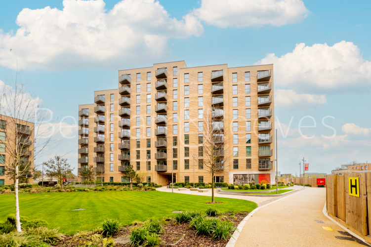 1  bedroom flat to rent in Exploration Way, Slough, SL1-image 11