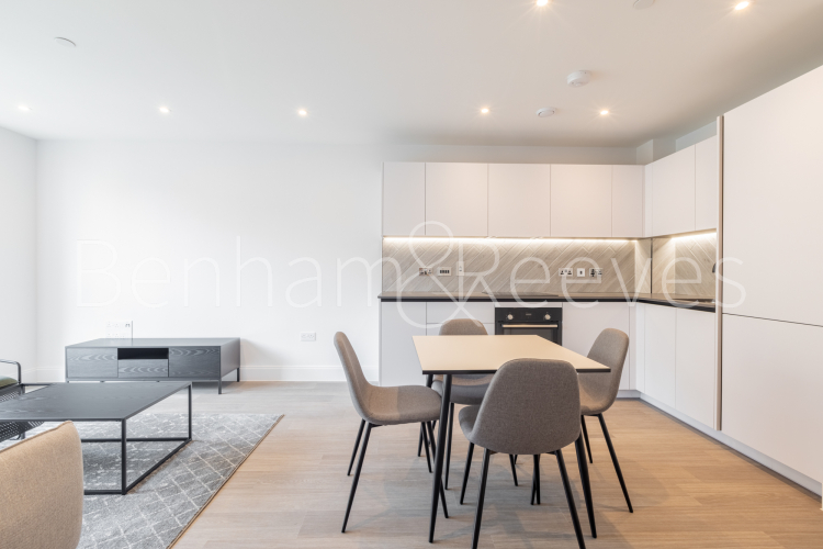1  bedroom flat to rent in Exploration Way, Slough, SL1-image 19