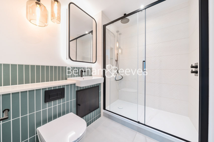 2  bedrooms flat to rent in Cedrus Avenue, Southall, UB1-image 5