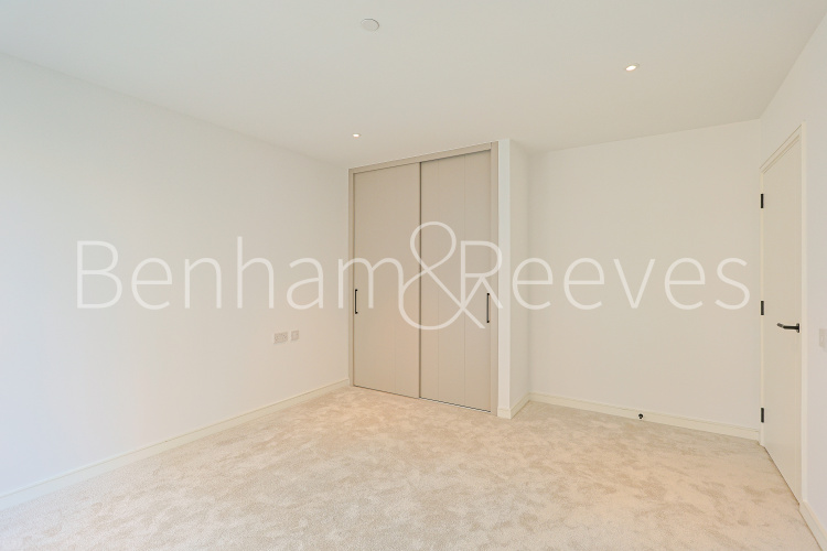 1  bedroom flat to rent in Cedrus Avenue, Southall, UB1-image 9