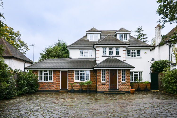 5  bedrooms house to rent in Swakeleys Road, Uxbridge, UB10-image 19
