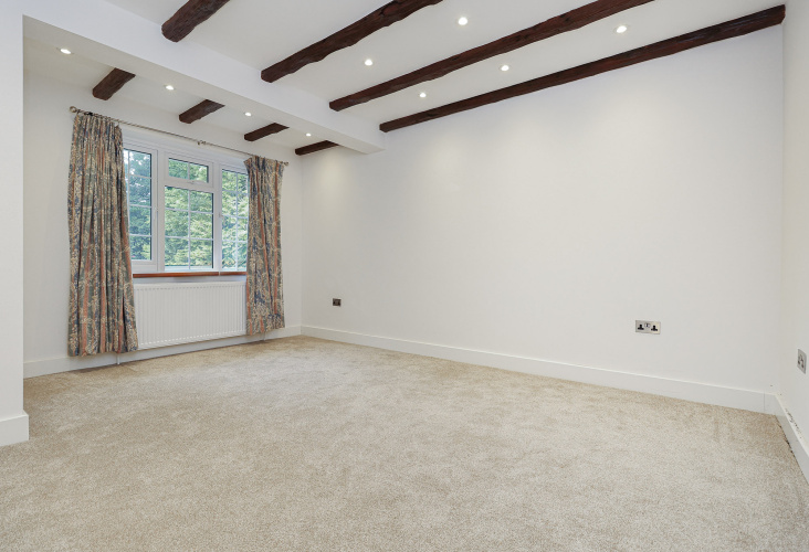 5  bedrooms house to rent in Swakeleys Road, Uxbridge, UB10-image 20