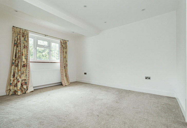 5  bedrooms house to rent in Swakeleys Road, Uxbridge, UB10-image 28