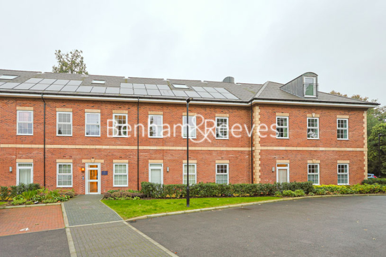 2  bedrooms flat to rent in Commonwealth Place, Slough, SL2-image 5
