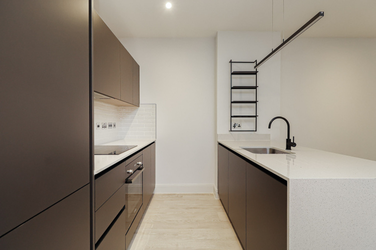 1  bedroom flat to rent in Memorial Avenue, Slough SL1-image 2