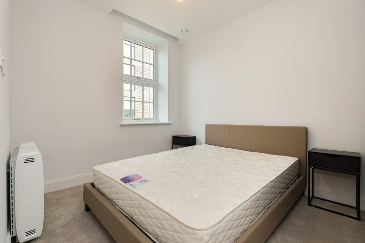 1  bedroom flat to rent in Memorial Avenue, Slough SL1-image 4