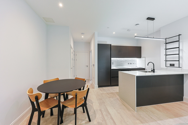 1  bedroom flat to rent in Memorial Avenue, Slough, SL1-image 3