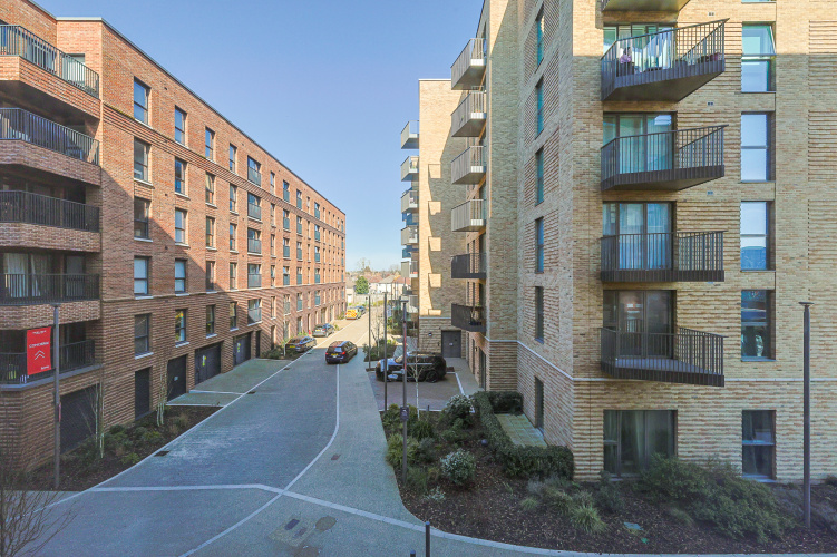 1  bedroom flat to rent in Memorial Avenue, Slough, SL1-image 6
