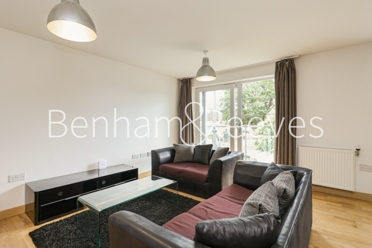 2  bedrooms flat to rent in Porters Way, West Drayton, UB7-image 11