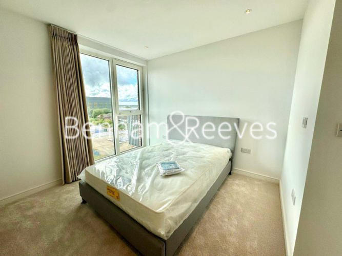 2  bedrooms flat to rent in Rosemary House, Samara Drive, UB1-image 3
