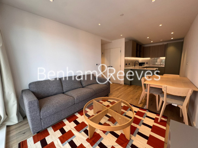 2  bedrooms flat to rent in Viola House, Greenleaf Walk, UB1-image 6