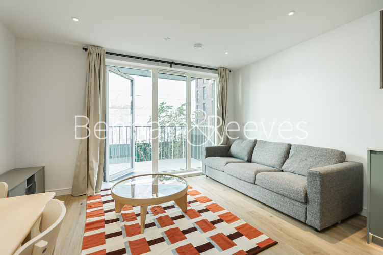 1  bedroom flat to rent in Viola House, Greenleaf Walk, UB1-image 10