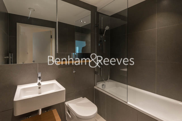 1  bedroom flat to rent in Station Approach, Hayes, UB3-image 5