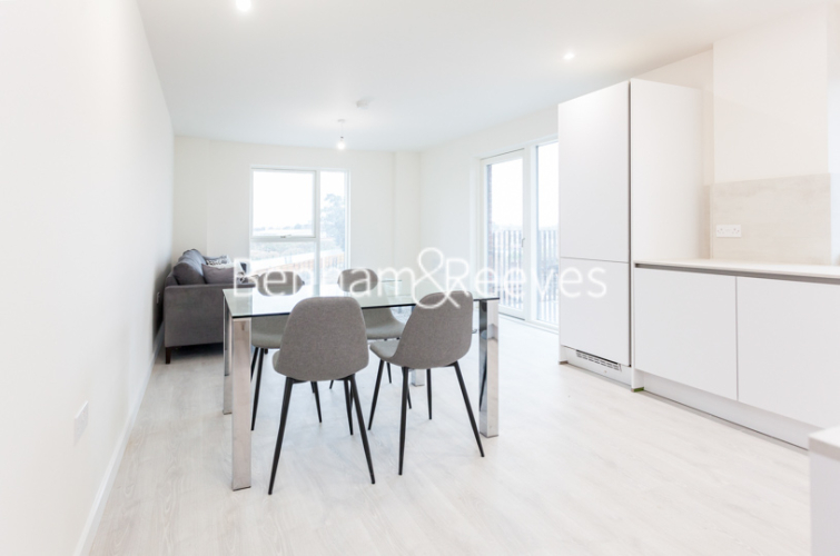 2  bedrooms flat to rent in Hargrave Drive, Harrow, HA1-image 17