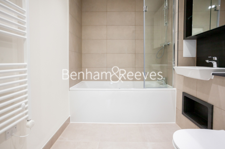 3  bedrooms flat to rent in Lensview Close, Harrow, HA1-image 18