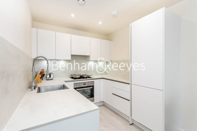 1  bedroom flat to rent in Hargrave Drive, Harrow, HA1-image 2