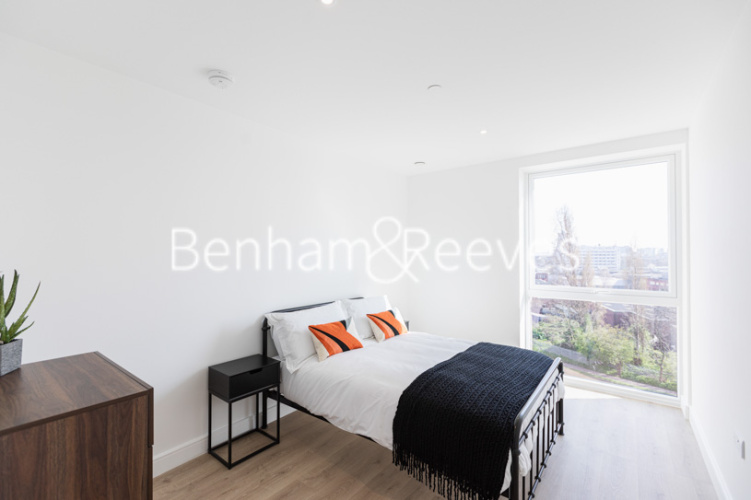 2  bedrooms flat to rent in Beresford Avenue, Wembley, HA0-image 3