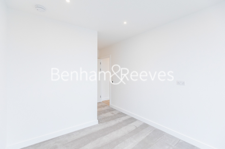 2 bedrooms flat to rent in Beresford Avenue, Wembley, HA0-image 13