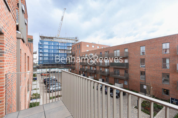 2 bedrooms flat to rent in Harrow View, Harrow, HA1-image 5