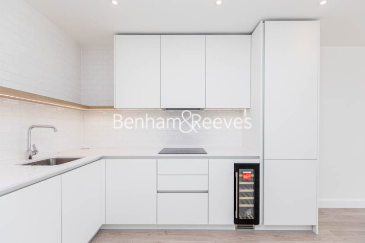 2  bedrooms flat to rent in Beresford Avenue, Wembley, HA0-image 2