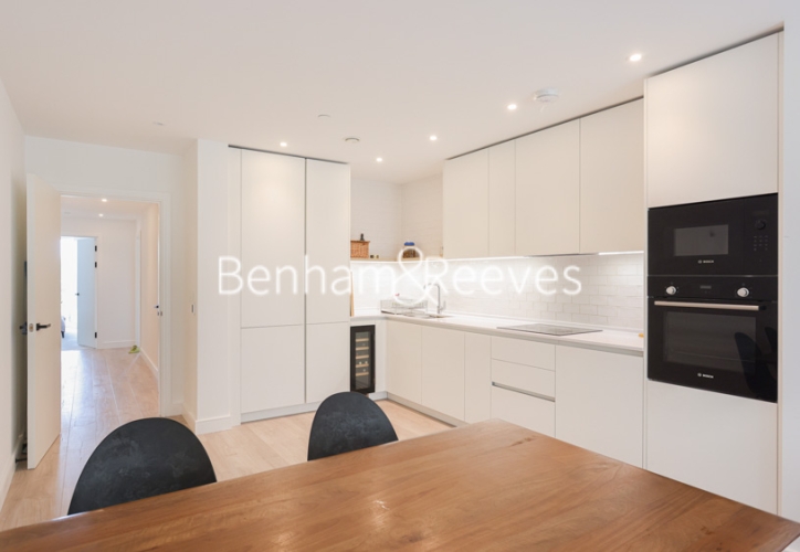 3  bedrooms flat to rent in Beresford Avenue, Wembley, HA0-image 9