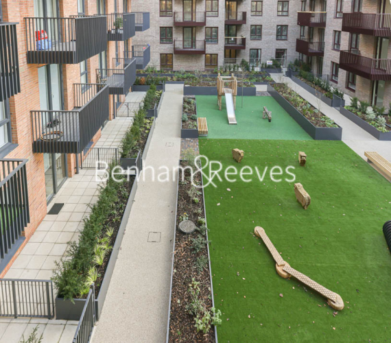 2  bedrooms flat to rent in Henry Strong Road, Harrow, HA1-image 17