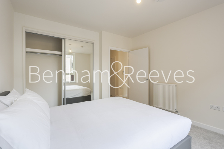 1  bedroom flat to rent in Eastman Road, Harrow, HA1-image 4