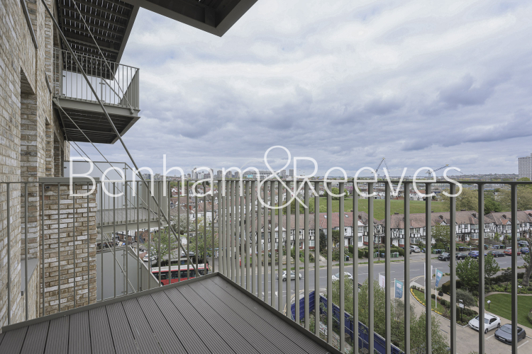 3  bedrooms flat to rent in Belgrave Road, Wembley, HA0-image 3