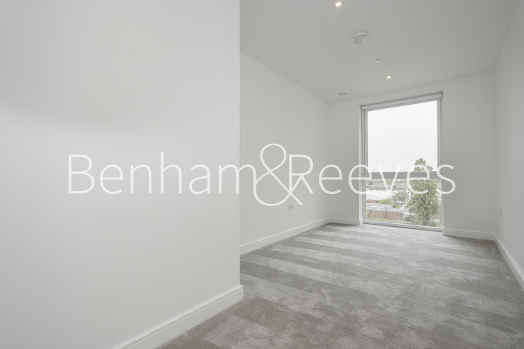 3  bedrooms flat to rent in Belgrave Road, Wembley, HA0-image 10