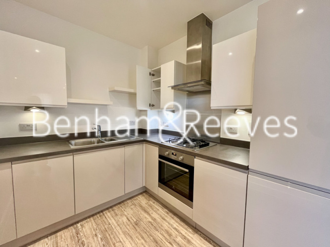 1  bedroom flat to rent in Camellia Apartments, Hilltop Avenue, Harlesden, NW10-image 2